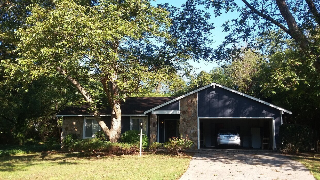Primary Photo - 2752 Fireside Ct