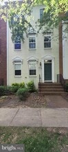 Building Photo - 709 Ridgemont Ave