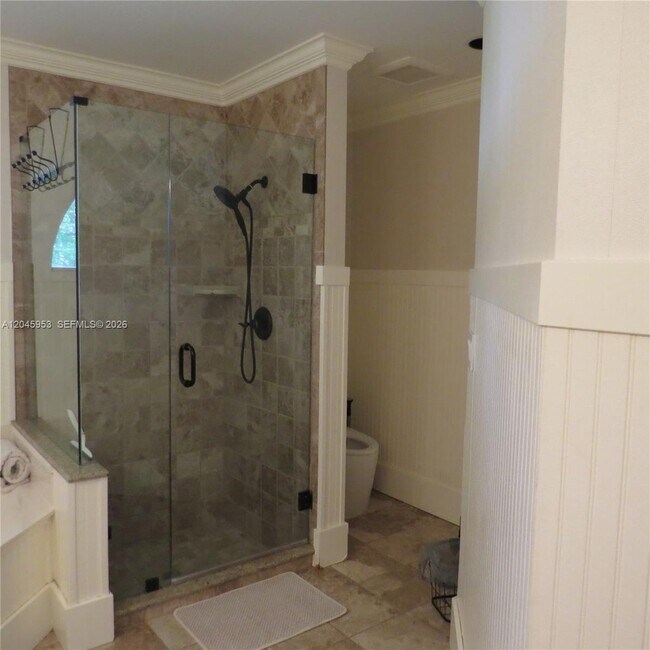 Foto del edificio - 542 N Cypress Dr