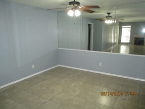 Building Photo - 7400 Bellerive Dr