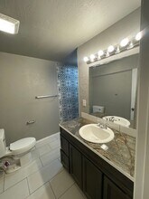 Building Photo - 328 S Xanthus Ave