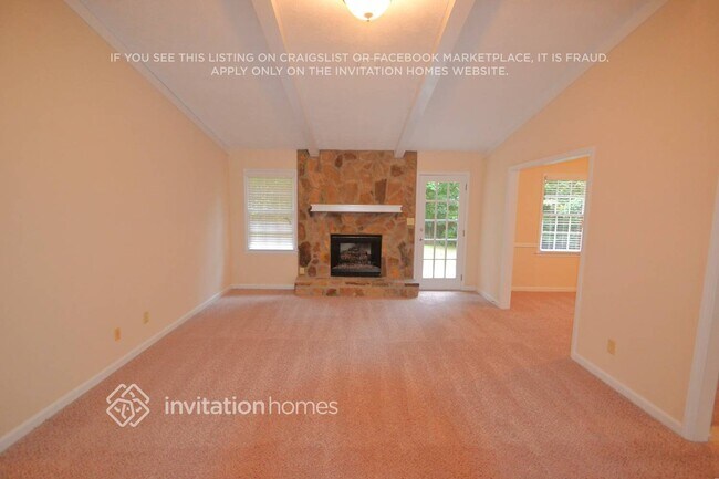Foto del edificio - 2077 N Landing Way