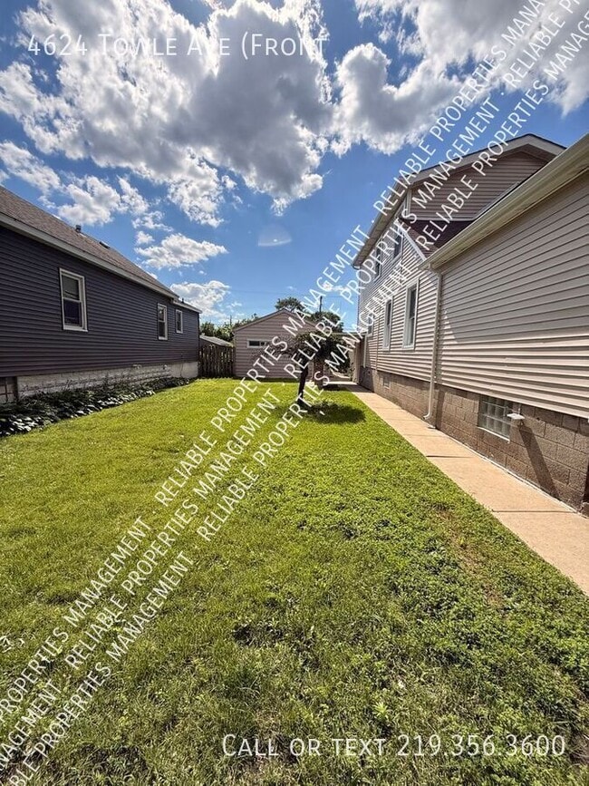 Foto del edificio - 4624 Towle Ave