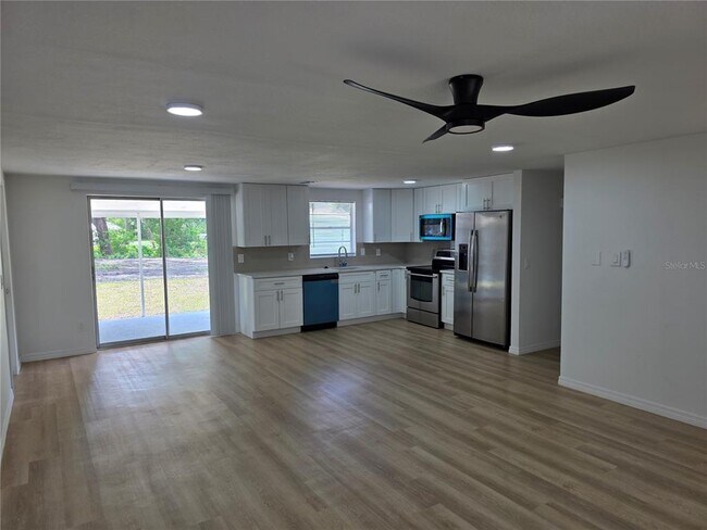 Foto del edificio - 3110 John Moore Rd