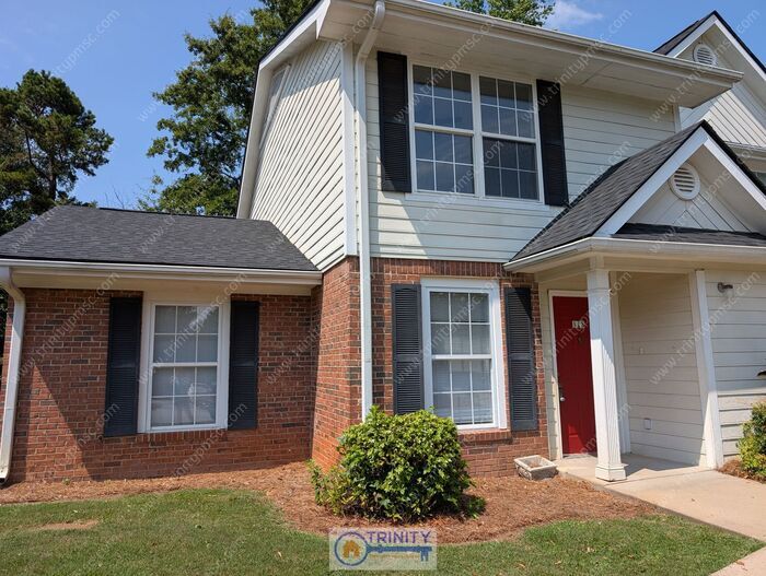 Foto principal - WOW!! Your new home awaits!