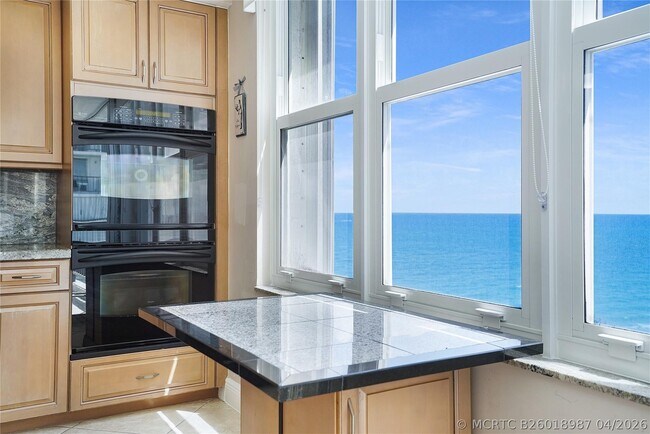 Foto del edificio - 4280 Galt Ocean Dr