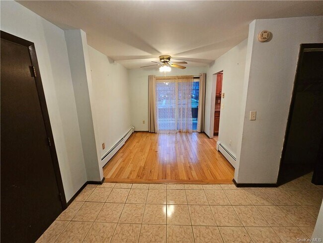 Building Photo - 18 Tanager Rd