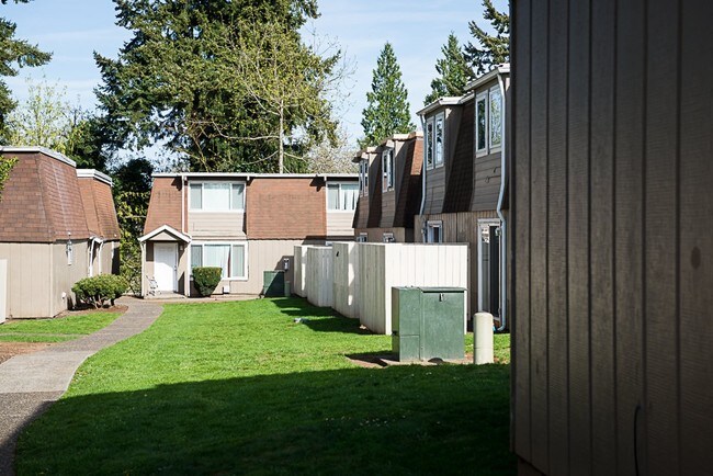 Creekside Manor Apartments Vancouver Wa Home Washington Vancouver Creekside Manor Templeton Property Management Nfn Investments