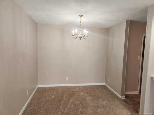 Foto del edificio - 2713 Preston Woods Ln
