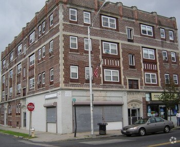 Foto del edificio - 2469 Main St