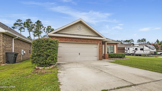 Building Photo - 4051 Brook Stone Dr