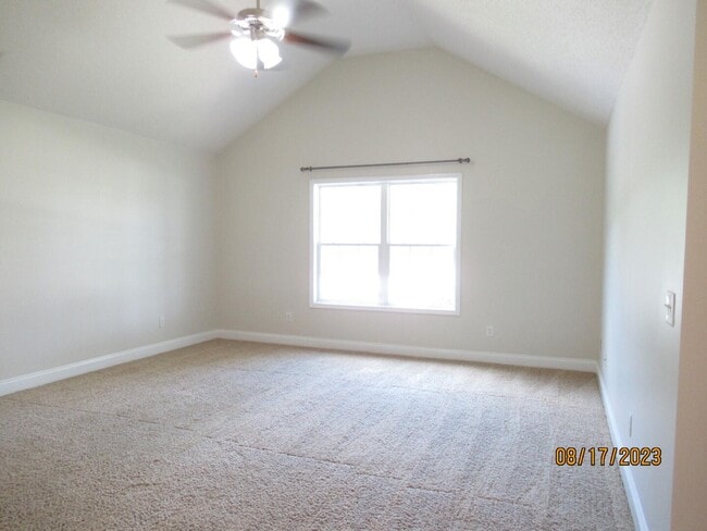 Building Photo - 4690 Great Oak Cir