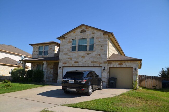 Building Photo - 2402 Black Orchid Dr