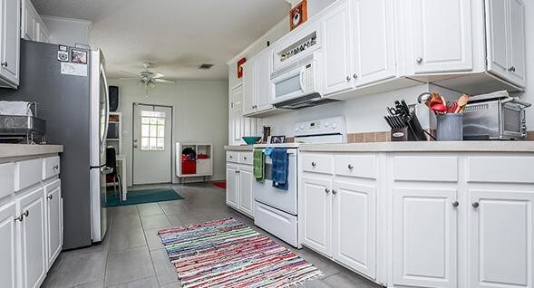 Building Photo - 3 bedroom in Fort Lauderdale FL 33325