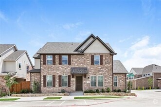 Building Photo - 1109 Fallgate Dr
