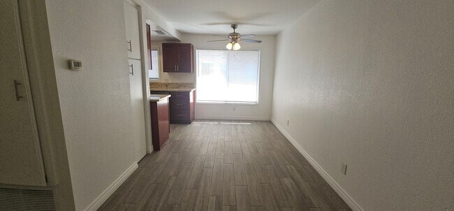 Building Photo - 128 Wiseman Way