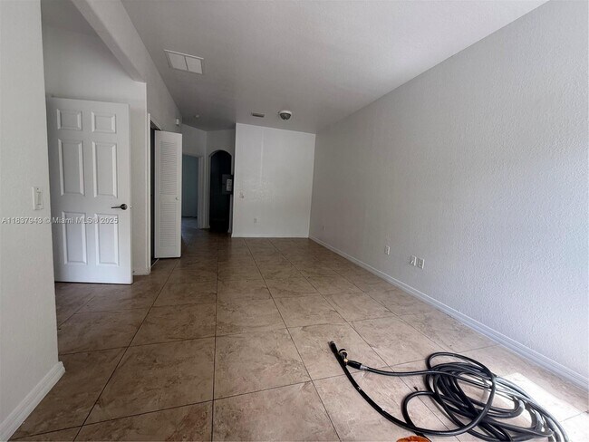 Building Photo - 13240 Old Biscayne Dr