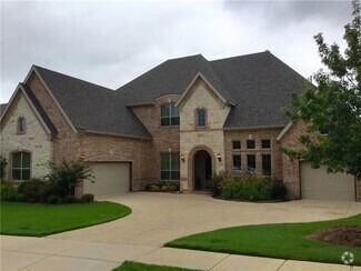 Building Photo - 1115 Navarro Dr