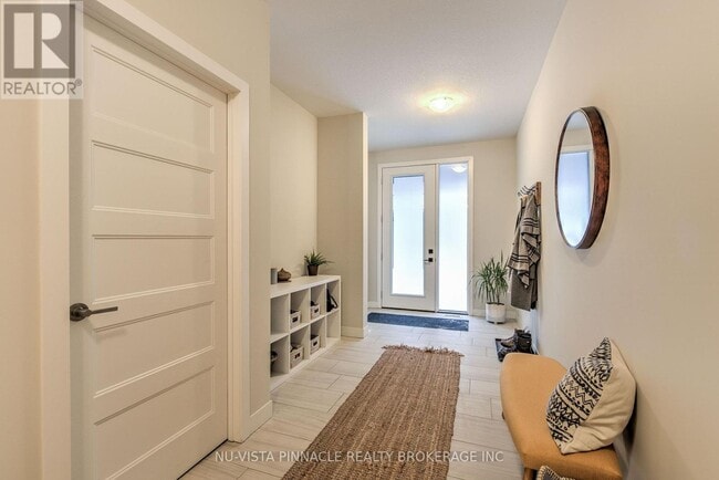 Building Photo - 926 Battery Pk