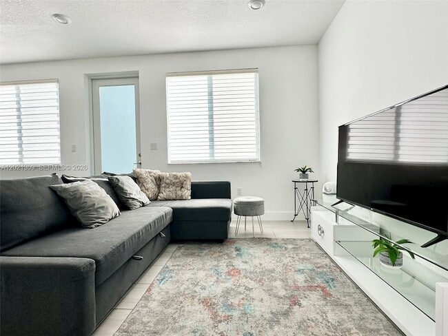 Photo - 6401 NW 103rd Pl Apartment