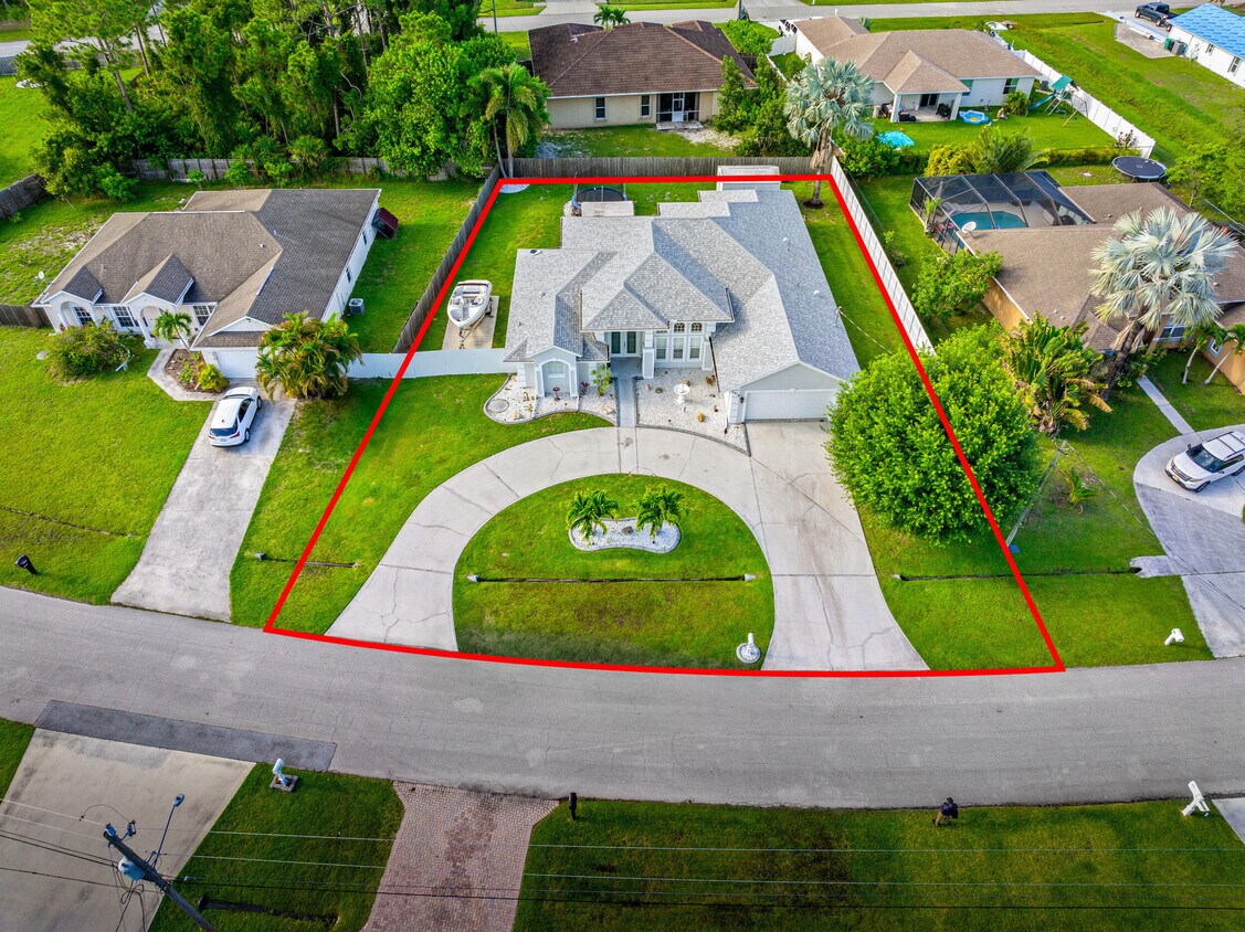 Foto principal - 5918 NW Hann Dr