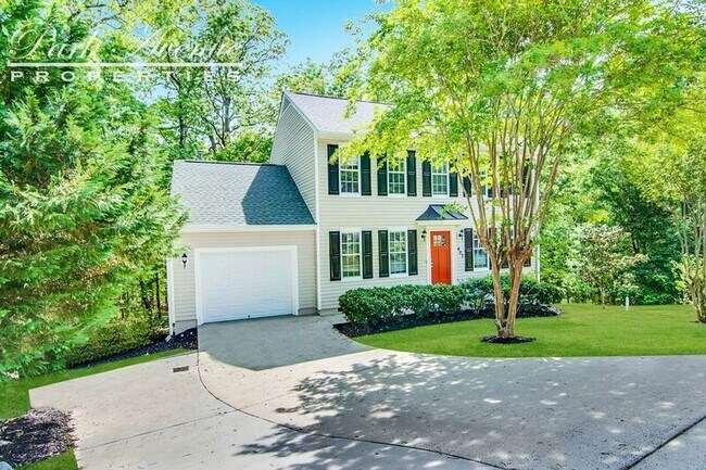 Building Photo - 402 Greystone Dr