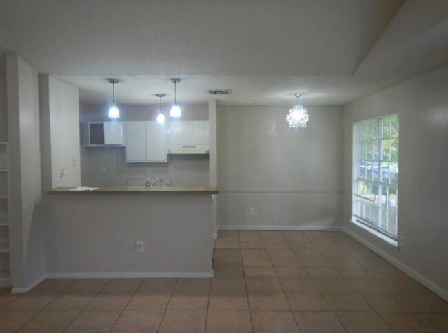 Foto del edificio - Farley Drive Unit B