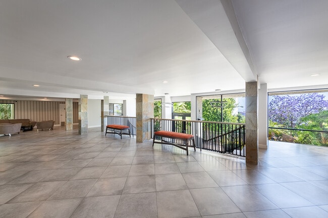 Foto del edificio - 1230 Horn Ave