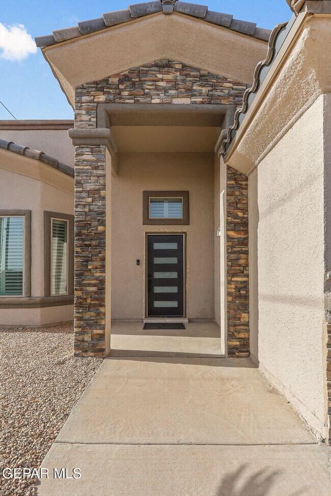 Foto del edificio - 13589 Samlesbury Ave