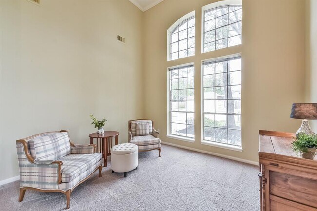 Foto del edificio - 13831 Carrington Ln