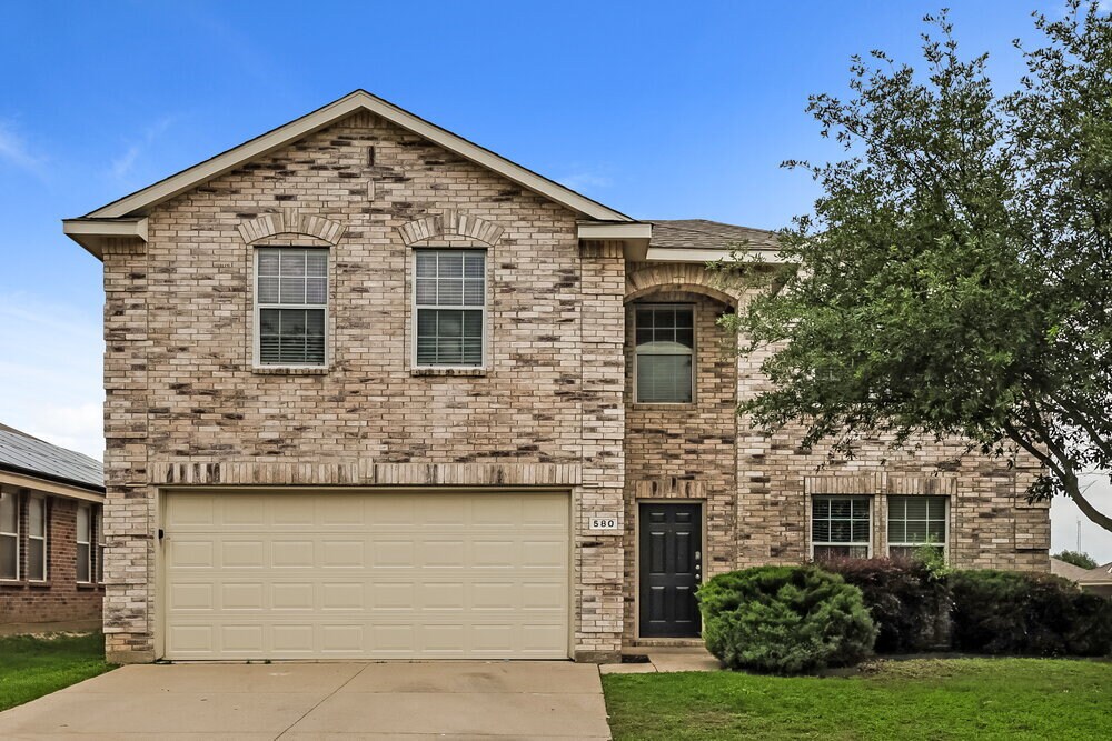 Foto principal - 580 Creekbend St