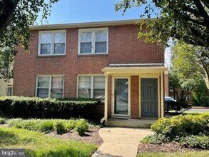 Building Photo - 717 Glenwood St