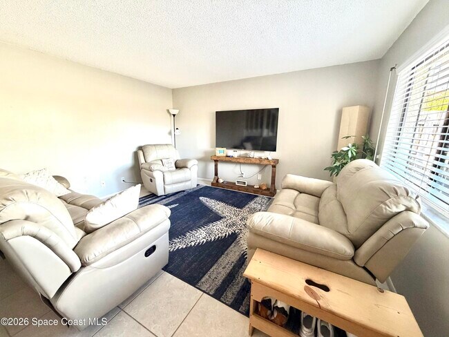 Foto del edificio - 3252 Sand Ct