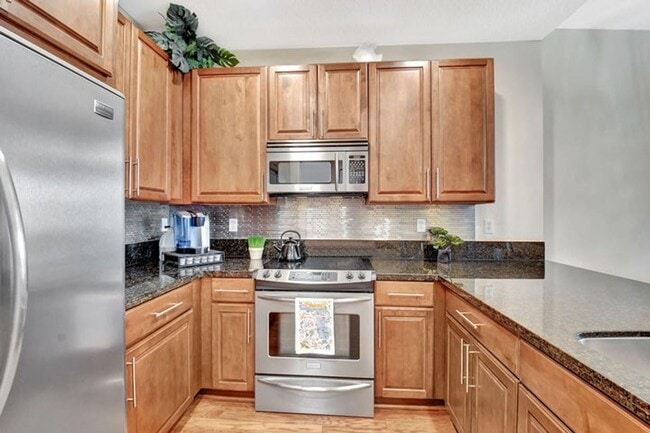 Building Photo - 3120 E Latitude Cir