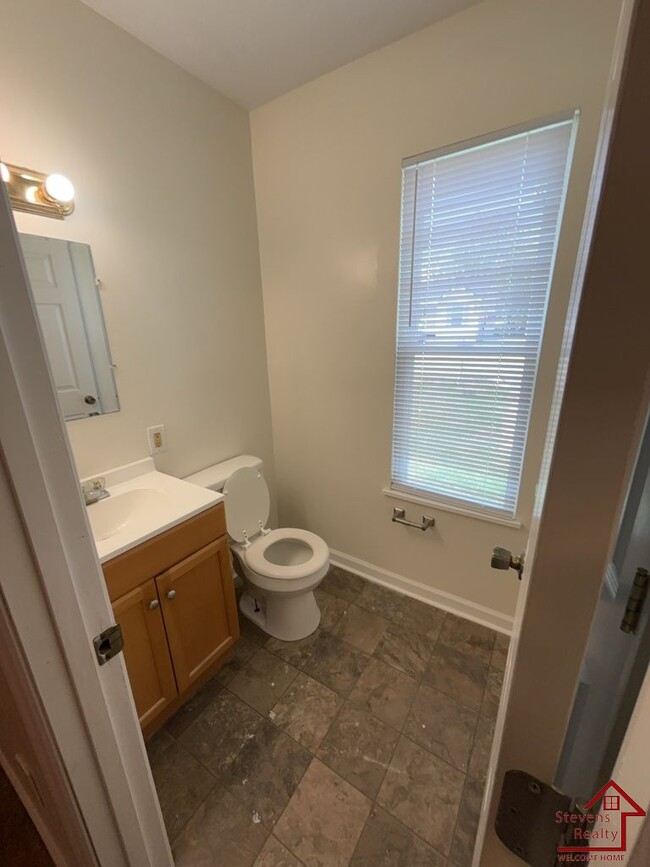 Building Photo - 55 Dogwood Pointe Dr