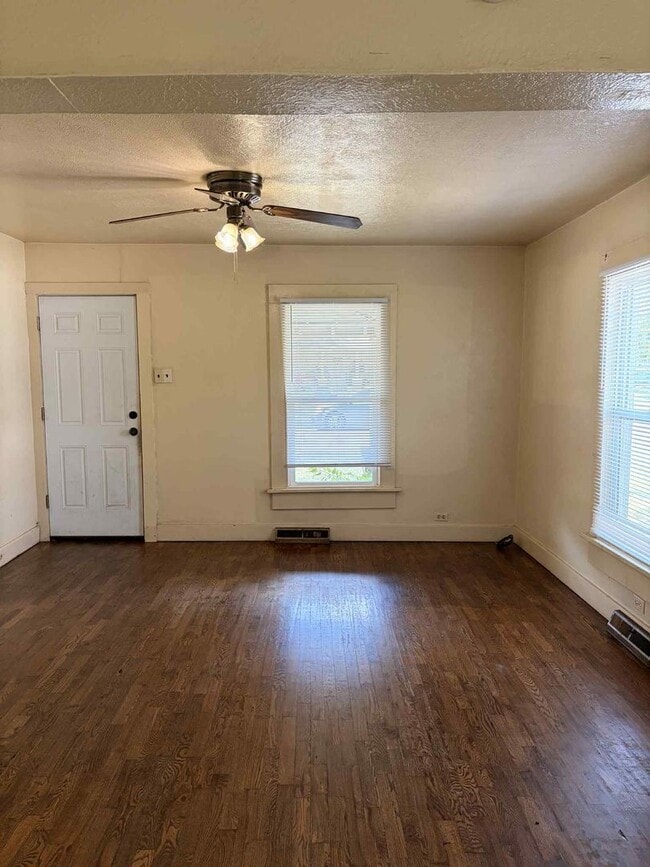 Building Photo - JOPLIN RENTAL: 2 BEDROOM/ 1 BATHROOM HOUSE...