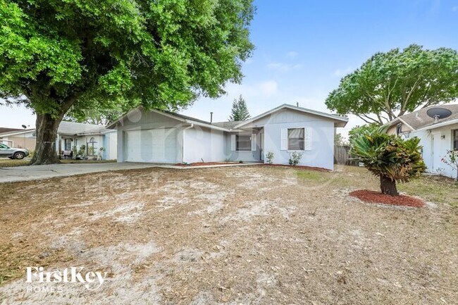 Foto del edificio - 398 Lake Daisy Dr