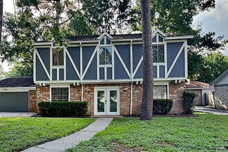 Building Photo - 14922 Spring Lake Dr