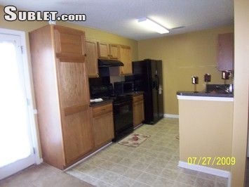 Building Photo - 1217 Waverly Place Dr