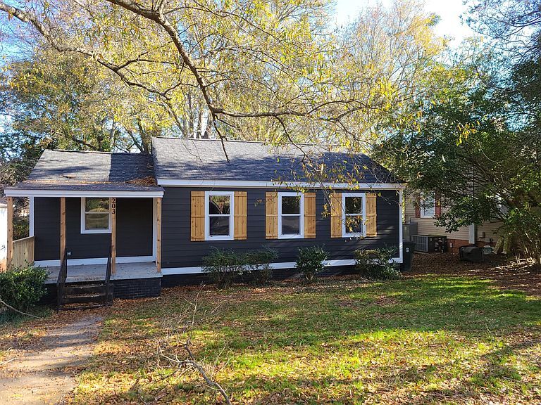 Primary Photo - 203 Eastlan Dr
