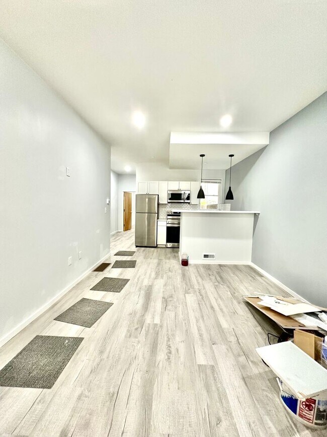 Photo - 1721 Mifflin St Apartment