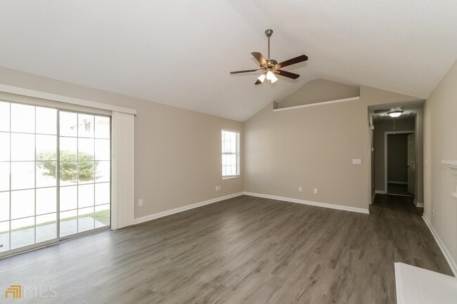 Building Photo - 4732 Klondike Cir