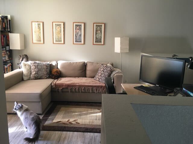 Foto del edificio - 5420 Sylmar Ave