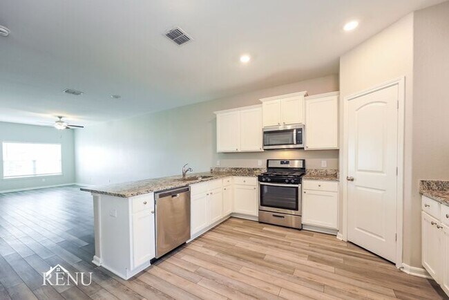 Foto del edificio - 3030 Jackson Smt