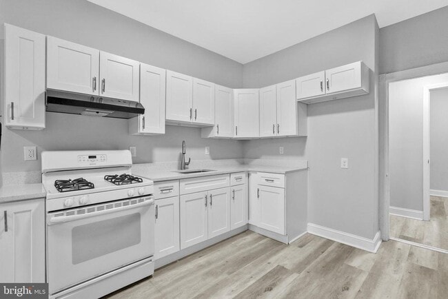 Foto del edificio - 3231 Hope St