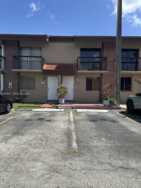Foto del edificio - 1819 SW 107th Ave