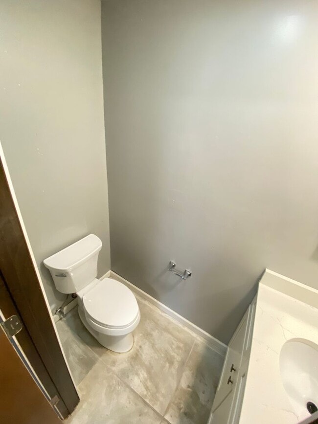 Building Photo - (44) 81-93 Chittenden Avenue