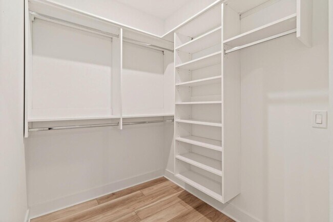 Foto del edificio - 614 Pallas St