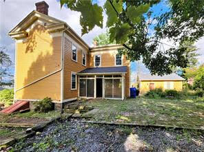 Building Photo - 408 Franklin St