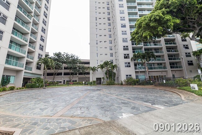 Foto del edificio - 1450 Young St